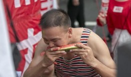 网红吃瓜百度云,揭秘百度云背后的热门事件